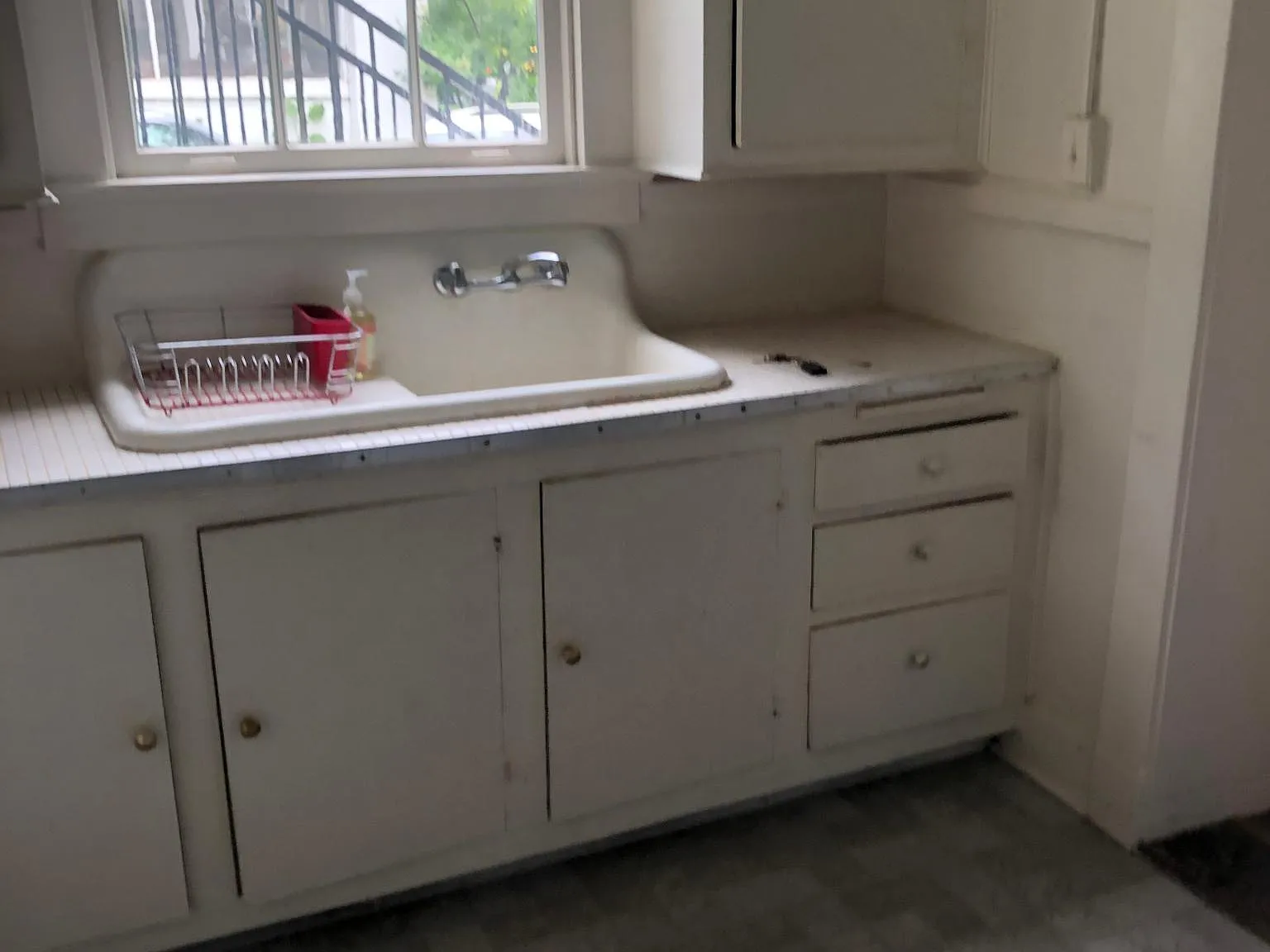 1 bed, 1000 sqft, $1,000 — Photo 3