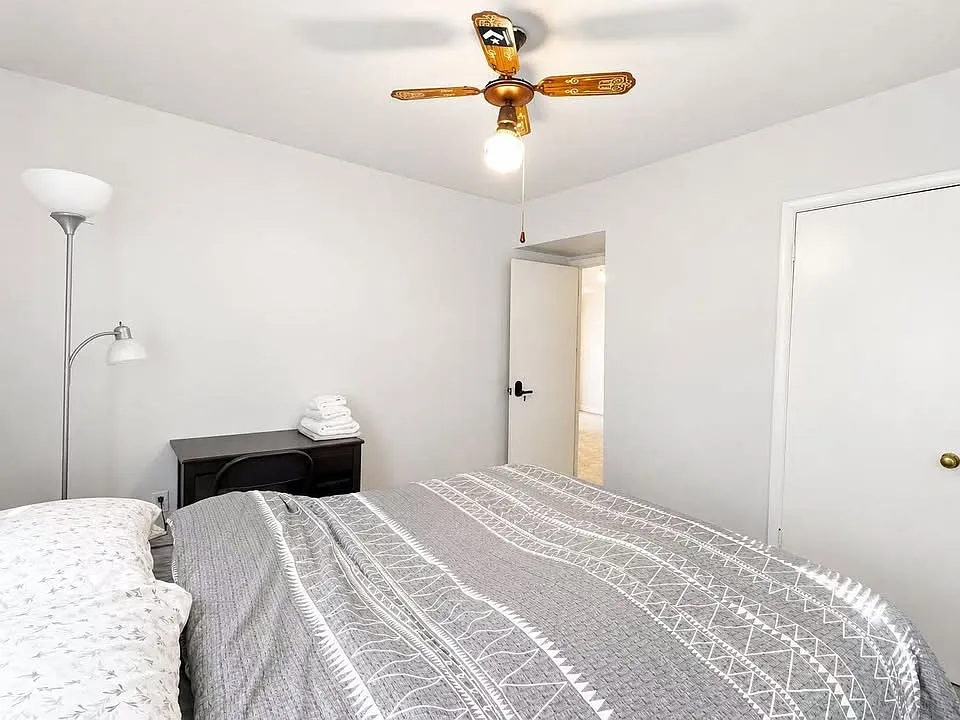9 Harbor Ct