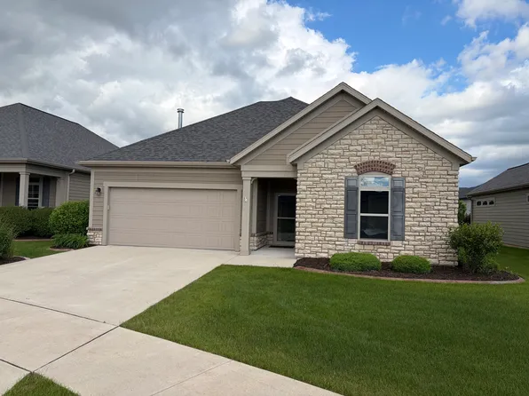 122 N Bedford Rd, Green Bay, WI 54311
