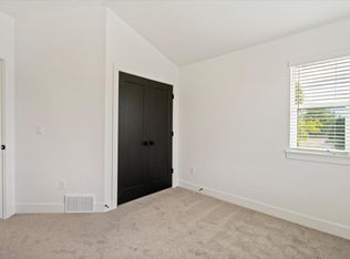 RIDGEWOOD A (single unit) Plan, Trailside Reserve Twinhomes, Midvale, UT 84047