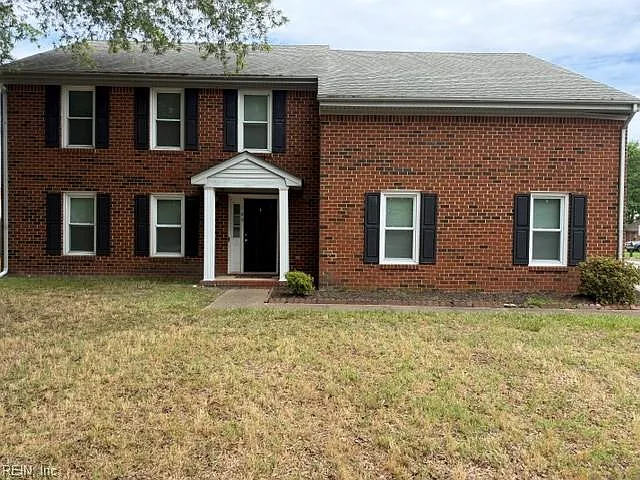 764 Clearfield Ave — Photo 1