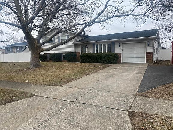 3rd image of 3322 Tareyton Dr