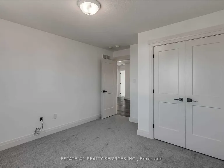 20 Rosina Ln — Photo 11