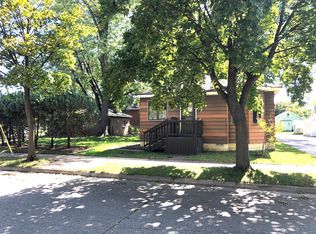 1548 Farnam St, La Crosse, WI 54601