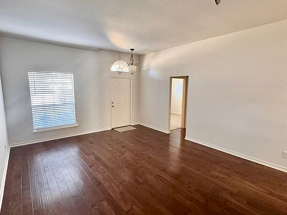 2nd image of 5113 Rain Forest Dr