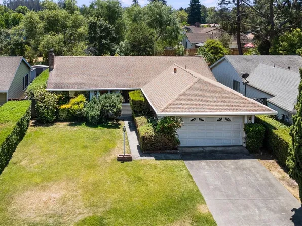 8572 Lakewood Avenue, Cotati, CA 94931