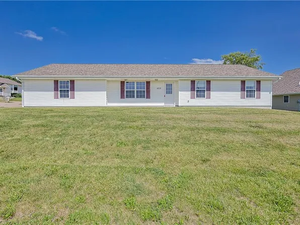 405 S Country Club Rd, Maryville, MO 64468