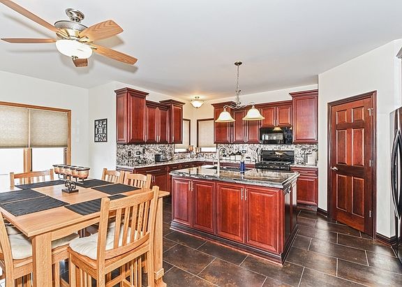 5th image of 8716 Scheer Dr