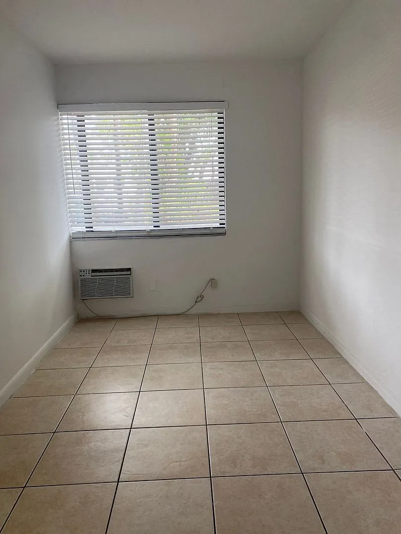 2238 Fillmore St — Photo 4
