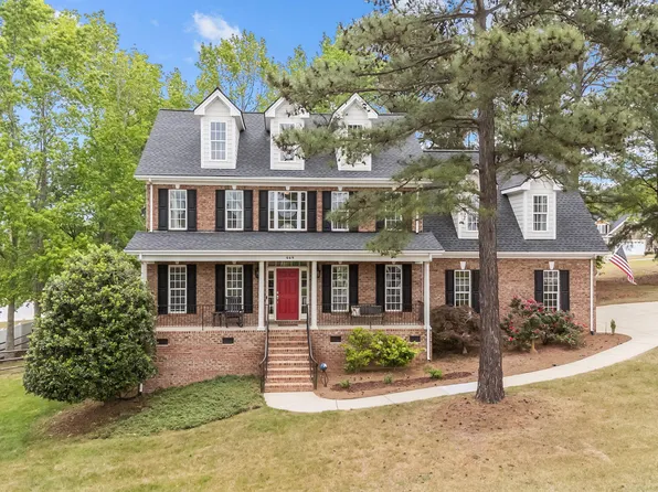 669 Kintyre Dr, Clayton, NC 27520