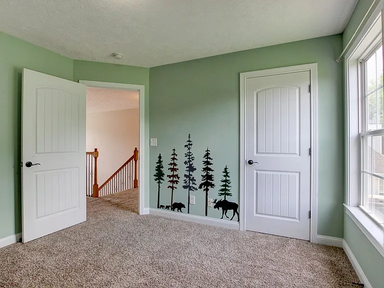 716 Cavalier Dr — Photo 65