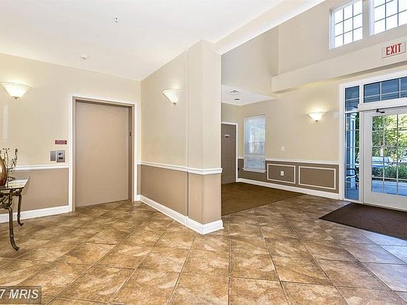 4th image of 101 Watkins Pond Blvd #4-301