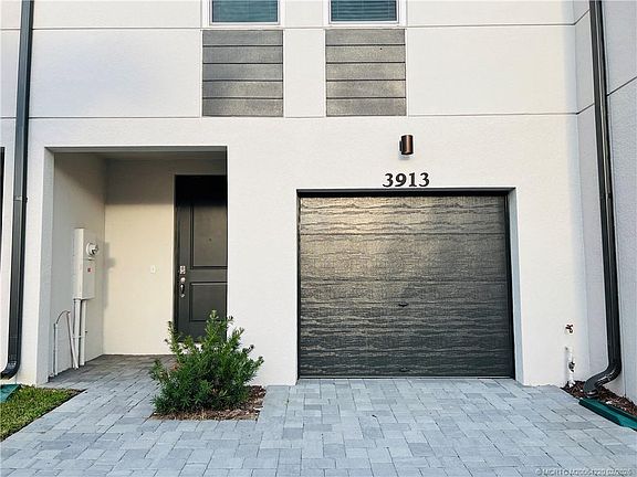 5th image of 3913 Mentmore Ln