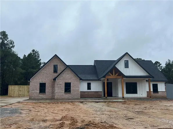 115 Hill Top Dr, Pollock, LA 71467