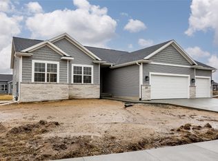 342 McCarran Ave NE, Cedar Rapids, IA 52402