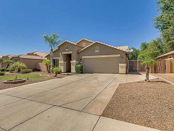 2nd image of 674 E Iris Dr
