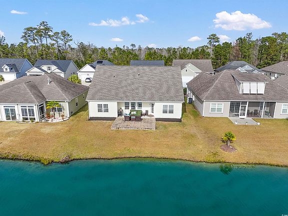 2nd image of 1635 Sapphire Dr.