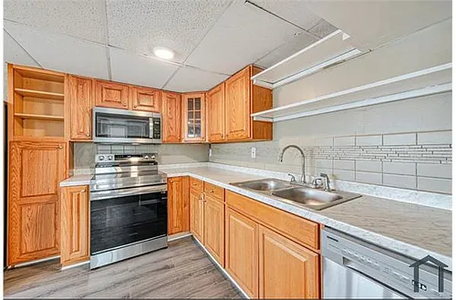 428 Euclid Ave Photo 1