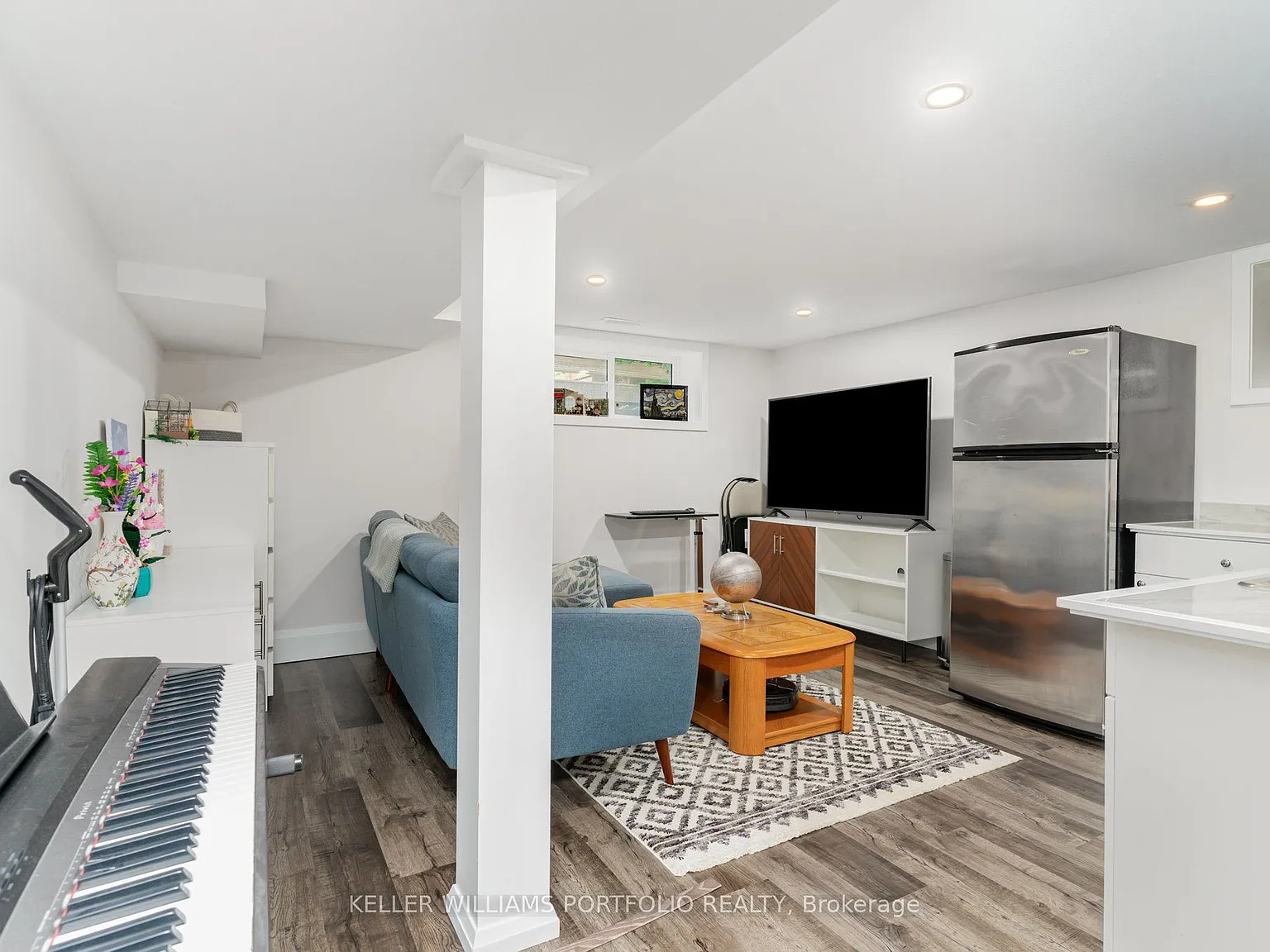 1 bed, $1,725 — Photo 2