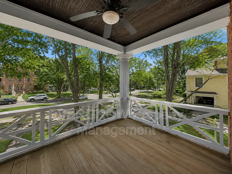 945 Woodruff Place Middle Dr #4 — Photo 28