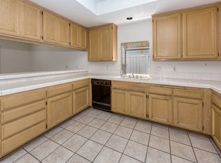 10260 Laurelwood Ln, Downey, CA 90242