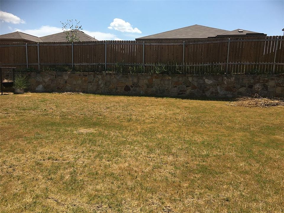 1st image of 5045 Royal Springs Dr