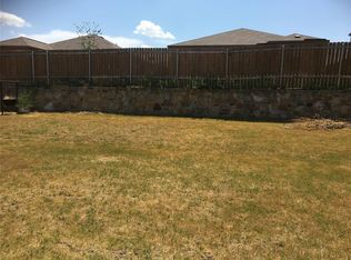 5045 Royal Springs Dr, Forney, TX 75126