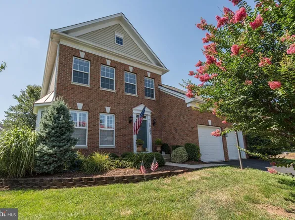 18283 Maple Spring Ct, Leesburg, VA 20176