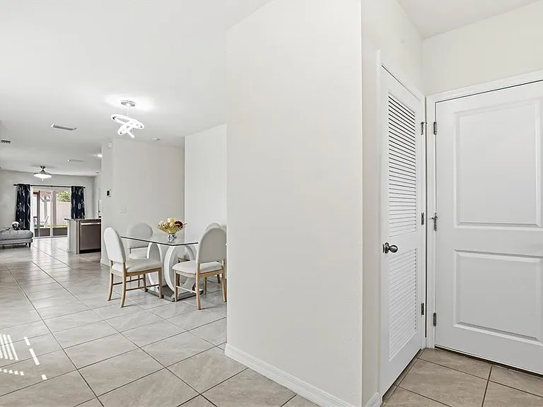 2839 Maiden Grass Isle — Photo 3