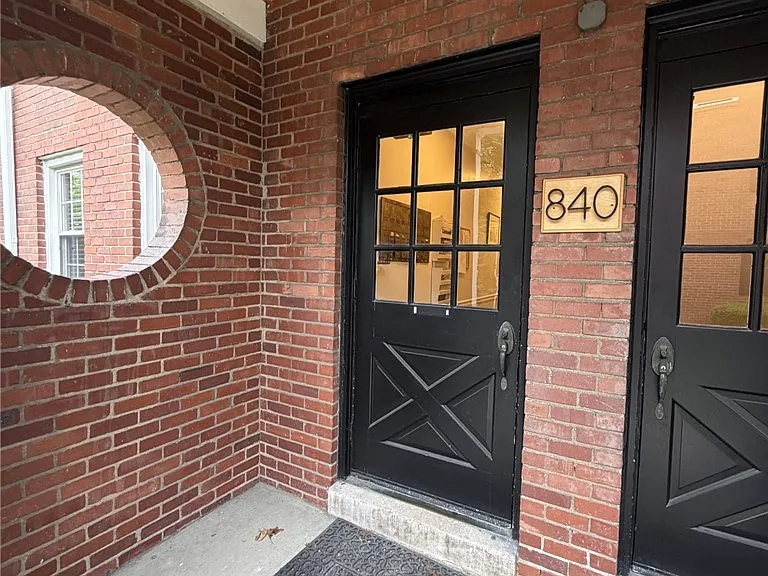 840 Thorn St #43 — Photo 2