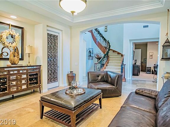 5th image of 19 Avenida Sorrento