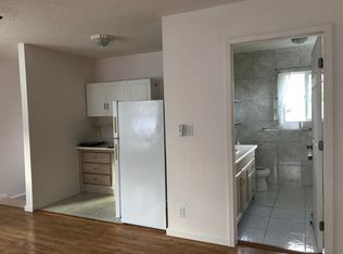 575 W Hind Dr #2, Honolulu, HI 96821