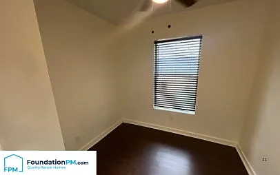877 N Bingham St — Photo 12