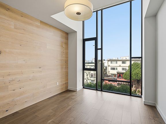 2nd image of 1463 Lombard St APT 402