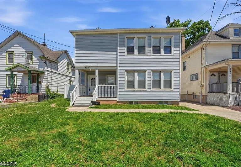 122 S Lincoln Ave #2 — Photo 2