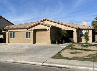 1205 D Patino St, Calexico, CA 92231