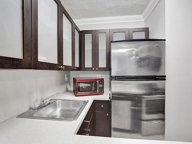 126 SW 17th Rd #601 — Photo 16
