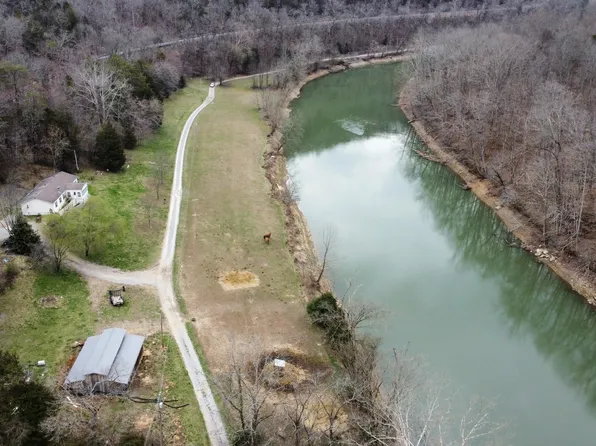 2900 Lonesome Valley Rd, New Tazewell, TN 37825