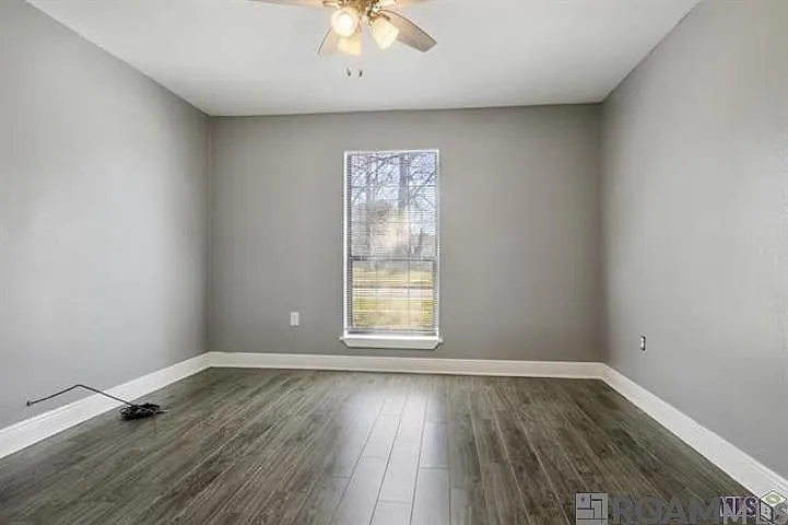4932 Alvin Dark Ave — Photo 5