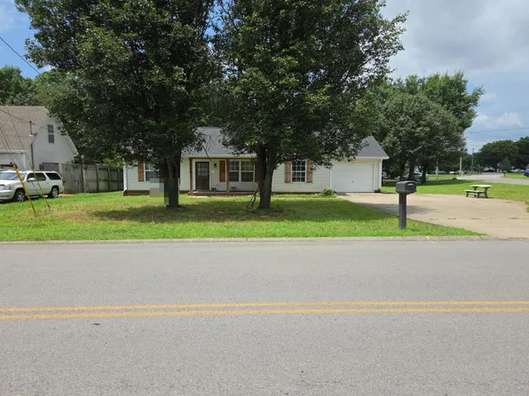 705 Mason Tucker Dr, Smyrna, TN 37167