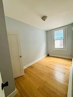 2657 Kensington Avenue — Photo 2