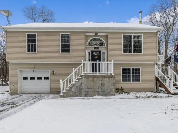 220 Wawayanda Rd, Vernon Twp., NJ 07422