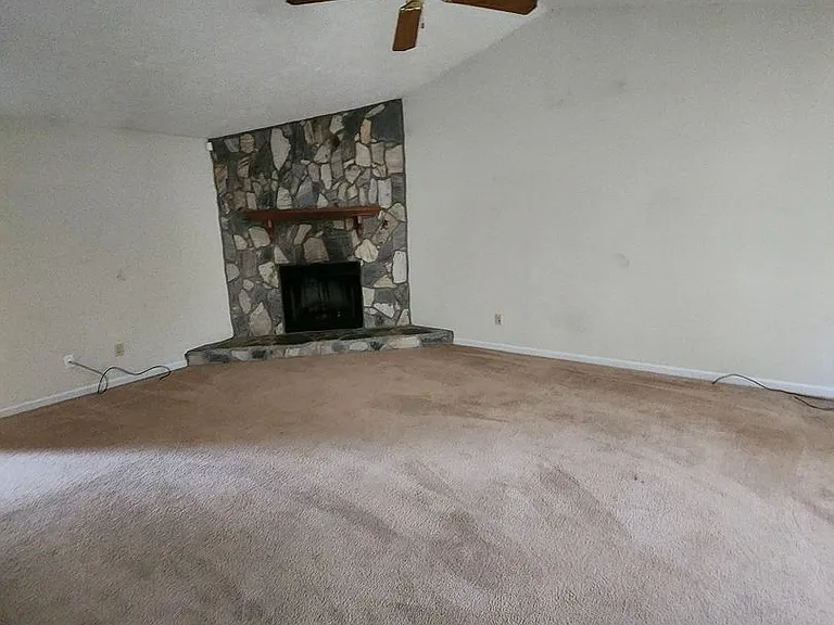 6605 Omni Ct — Photo 4