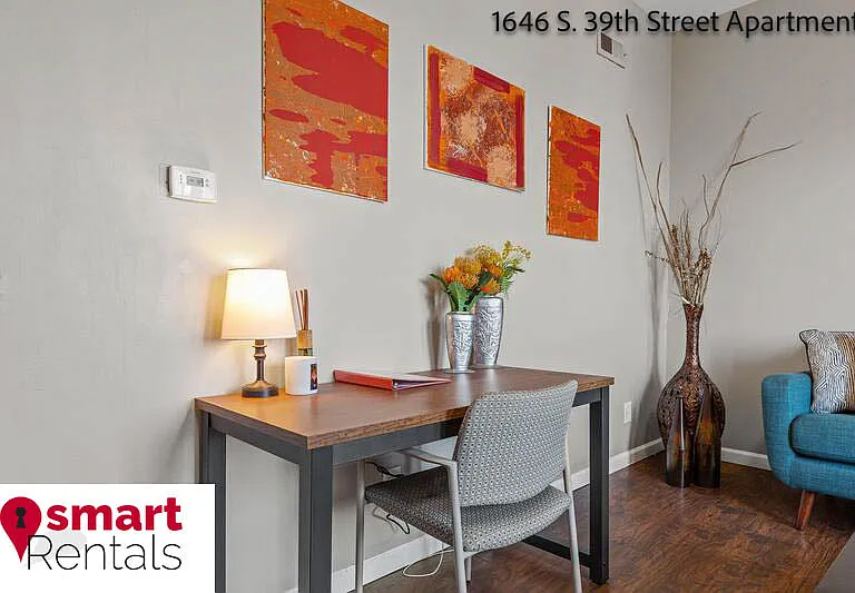 1646 S 39th St — Photo 13