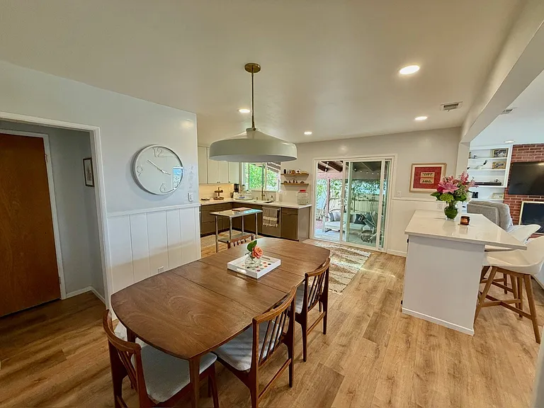 4389 Piedmont Dr — Photo 13