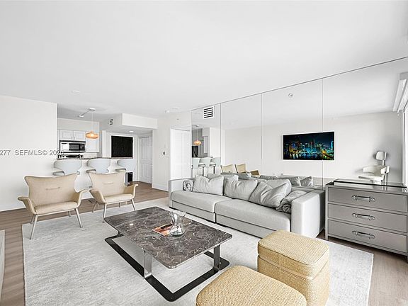 4th image of 90 Alton Rd APT 1908