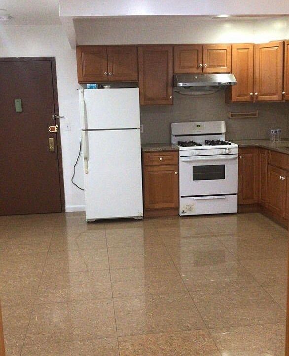1st image of 928 54th St #3
