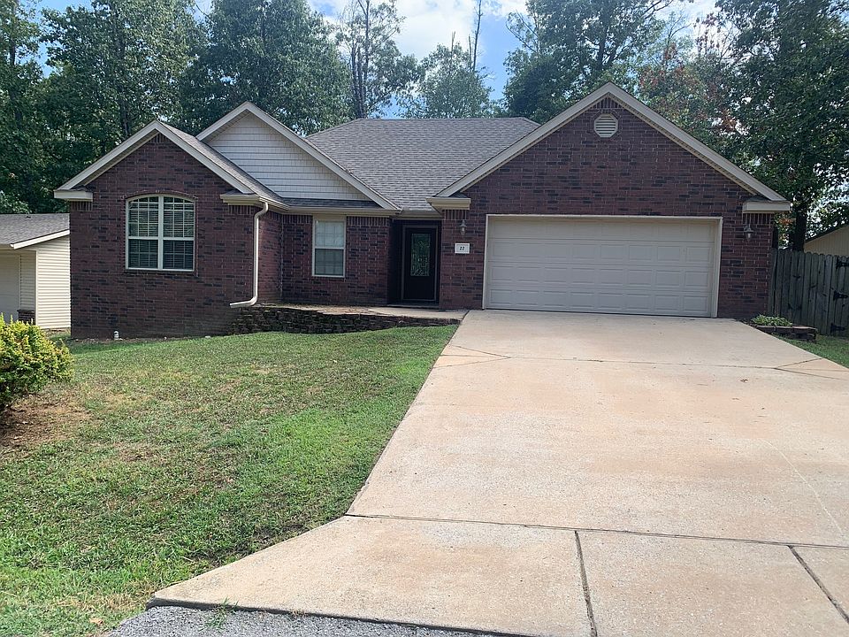 1st image of 22 Sullivan Dr