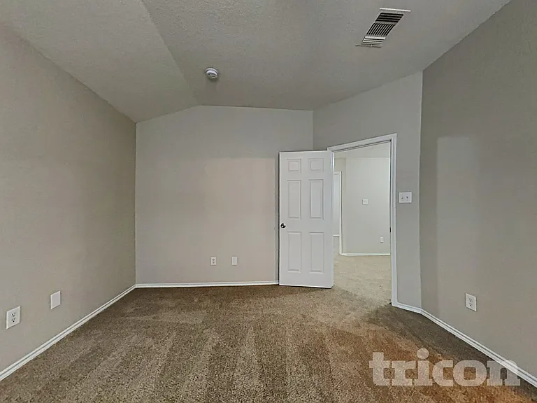 8210 Grissom Cir — Photo 8