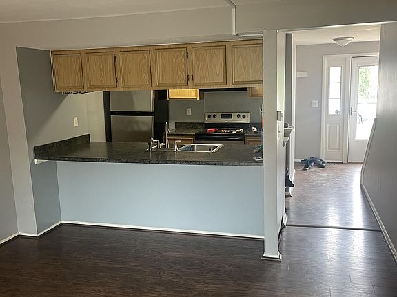 trevi livingroom and kitchen